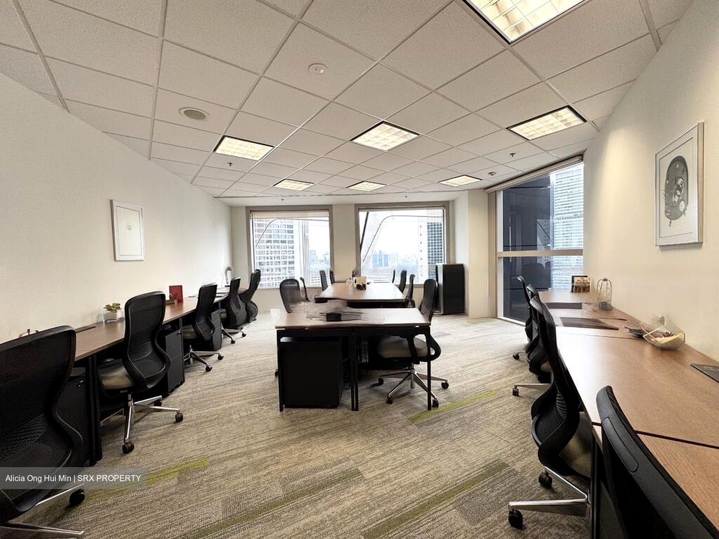 Centennial Tower (D1), Office #451100391